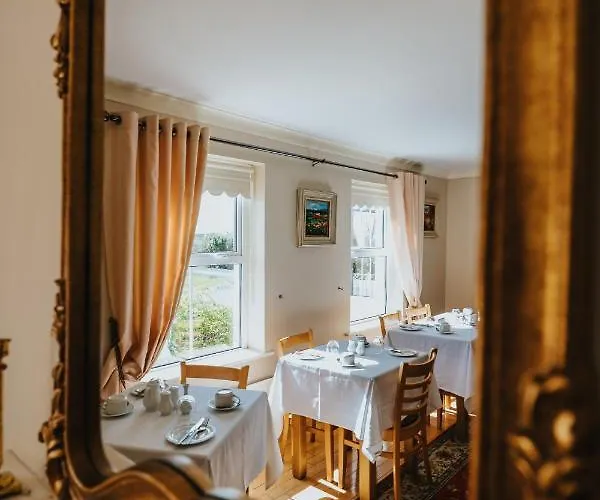 Moineir House Vendégház *